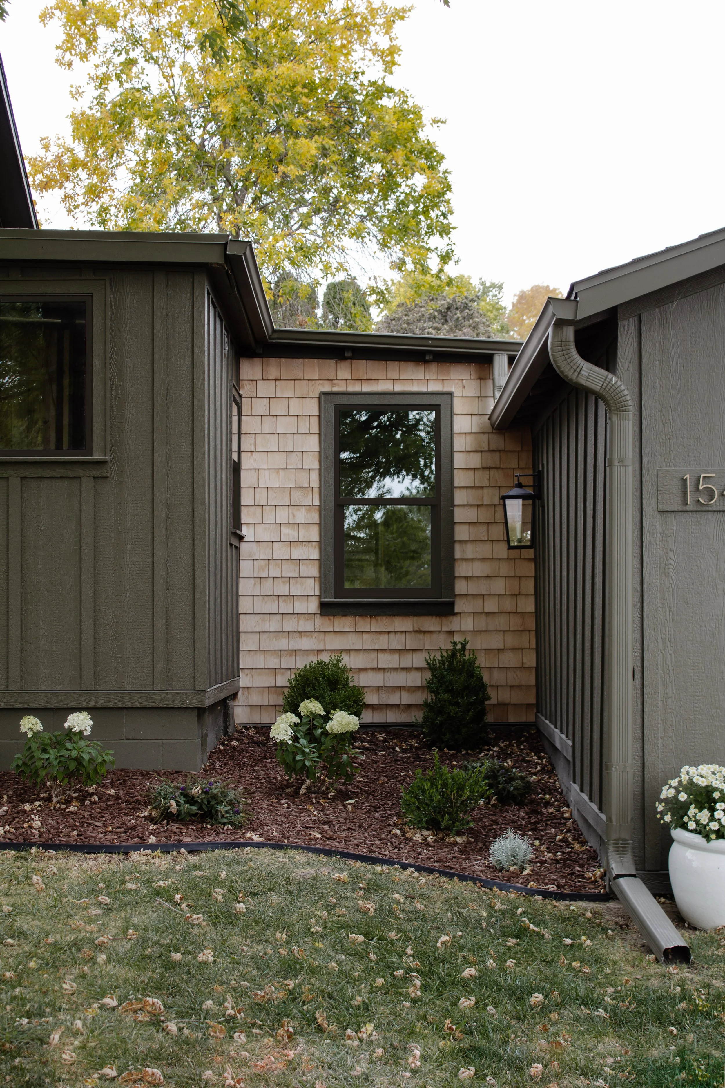 Are Black Windows Timeless Or Trendy? Nadine Stay